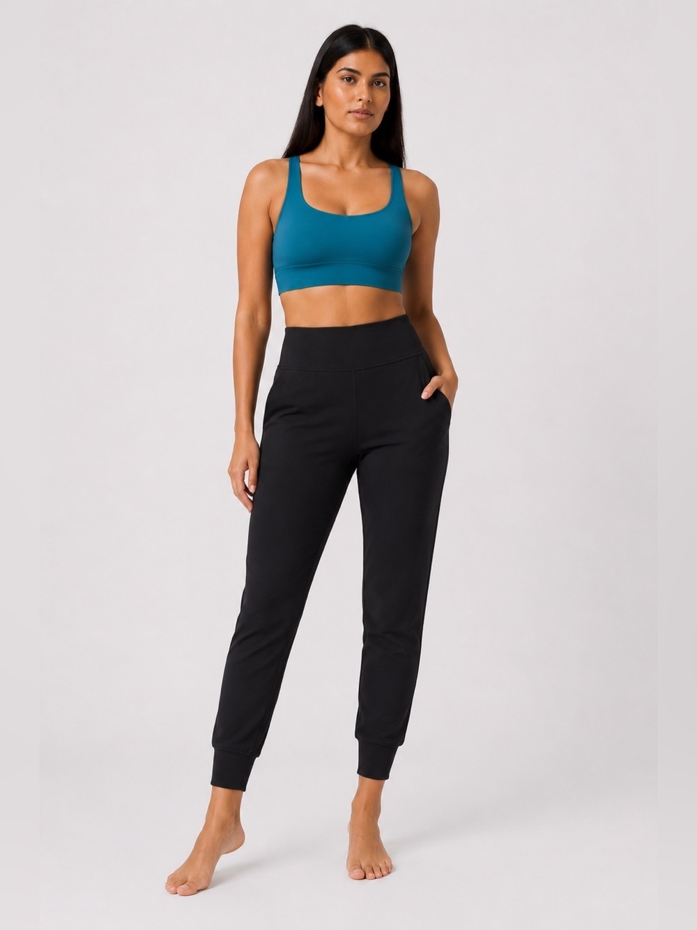 Lululemon Align Jogger 28"
Black size 6 pockets Athleisure